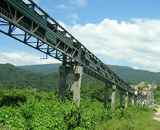 Belt on trestles Belt on trestles